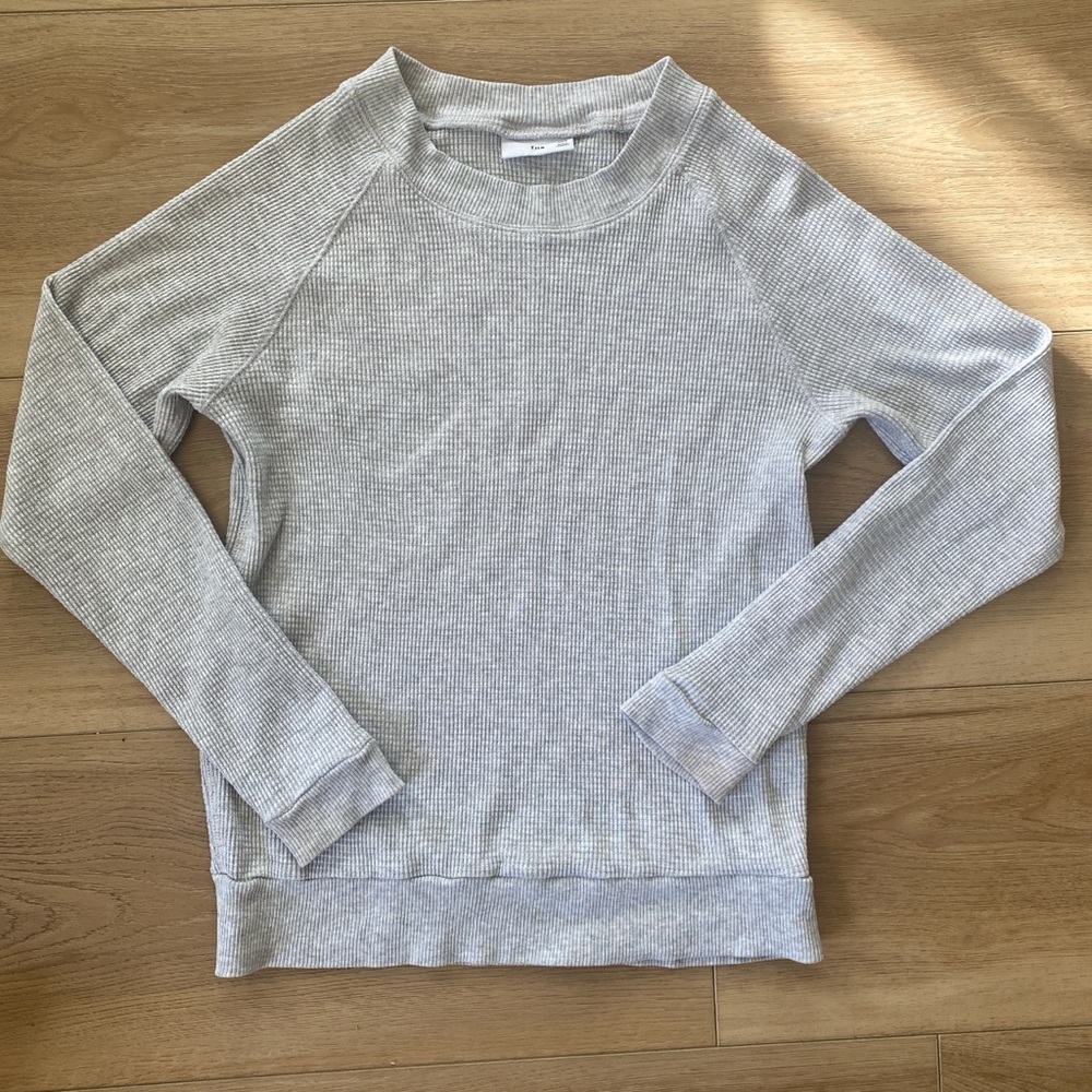 Aritzia TNA XXS Long Sleeve Top - Picture 1 of 3